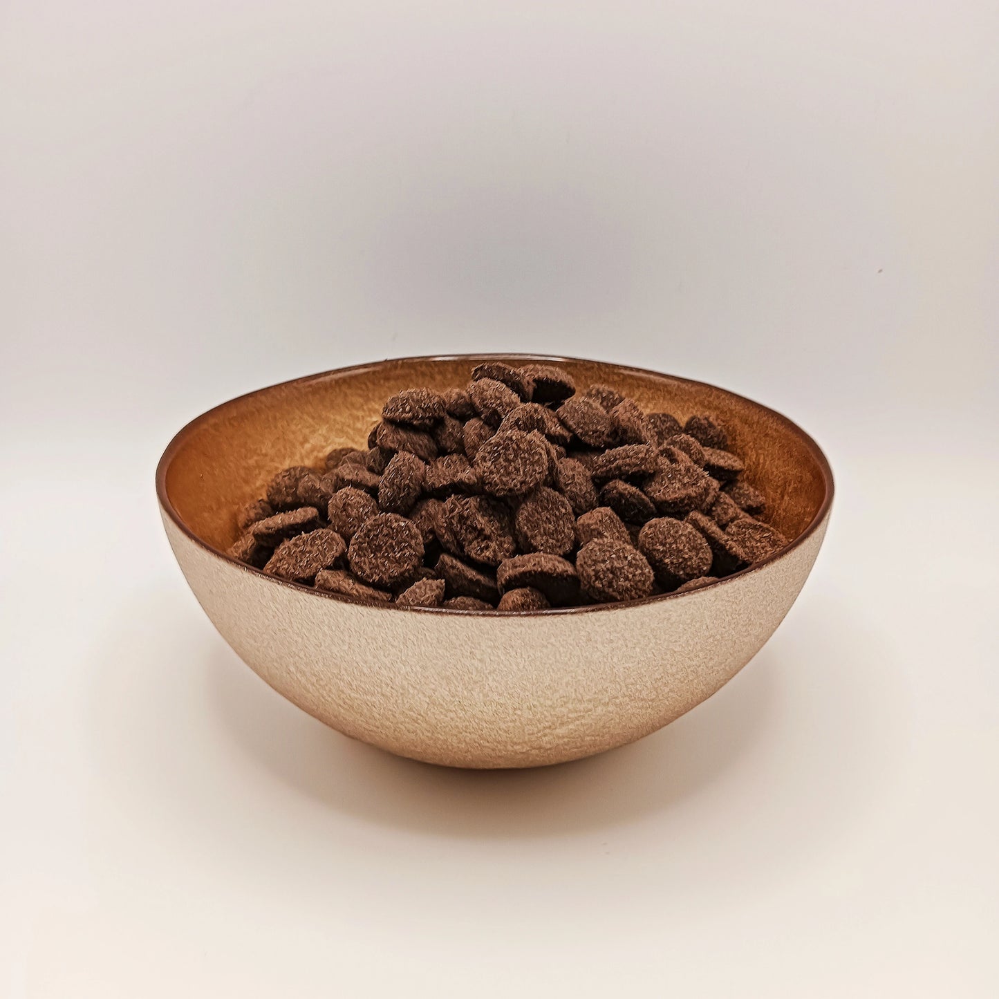 Alimento dietético Golden 22k Silver para perros adultos (18 kg): alto aporte energético y fácil digestión. Nutrición de calidad para perros activos y trabajadores.