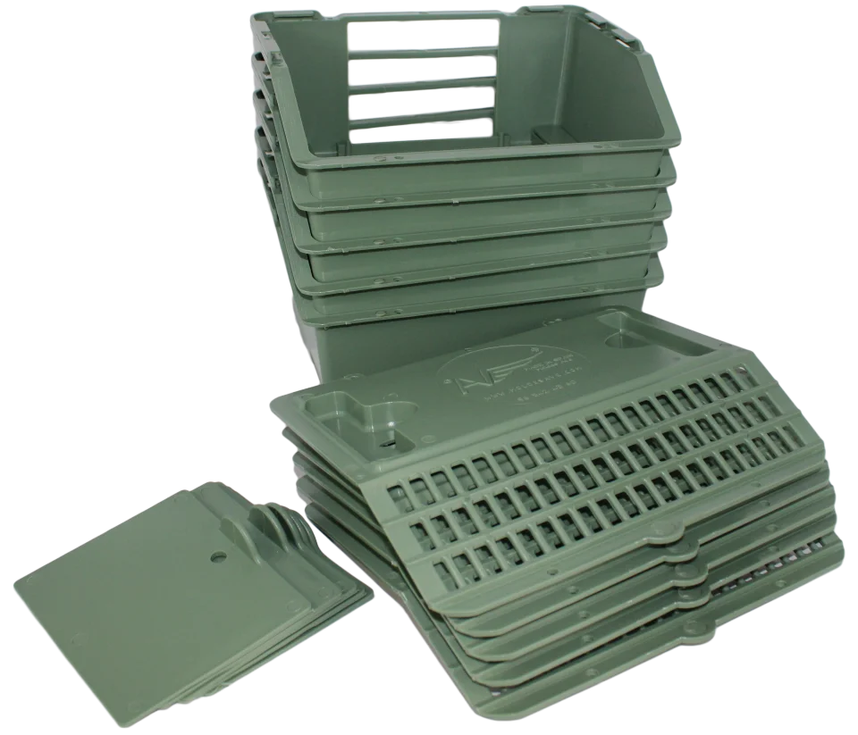 Carrier for birds and small animals, rodents...