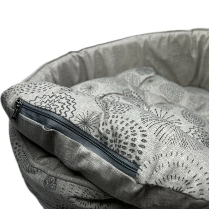 Cama Ovalada Akasa con Cojín Reversible y Extraíble – Antideslizante y Lavable para Perros y Gatos (Varias Tallas)