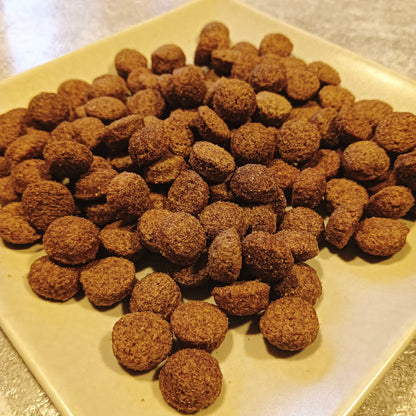 Dieta Golden 22k Platinum para perros adultos de razas medianas y grandes - receta balanceada con ingredientes de alta calidad y fácil digestión