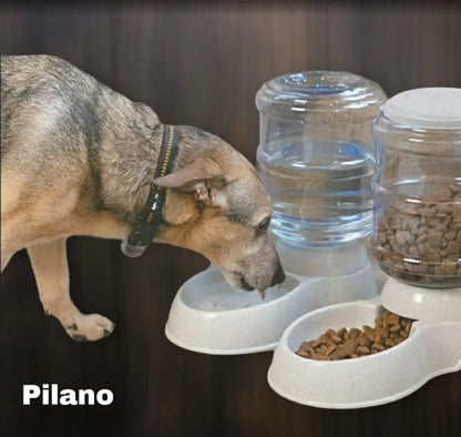 Pylan Dog Cat Feeder for Transport Brown Automatic Feeder Gravity Feeder Small Food Capacity
