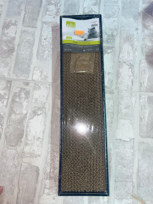 Rascador para Gatos de Cartón con Catnip – ebi® Cat-Scratcher
