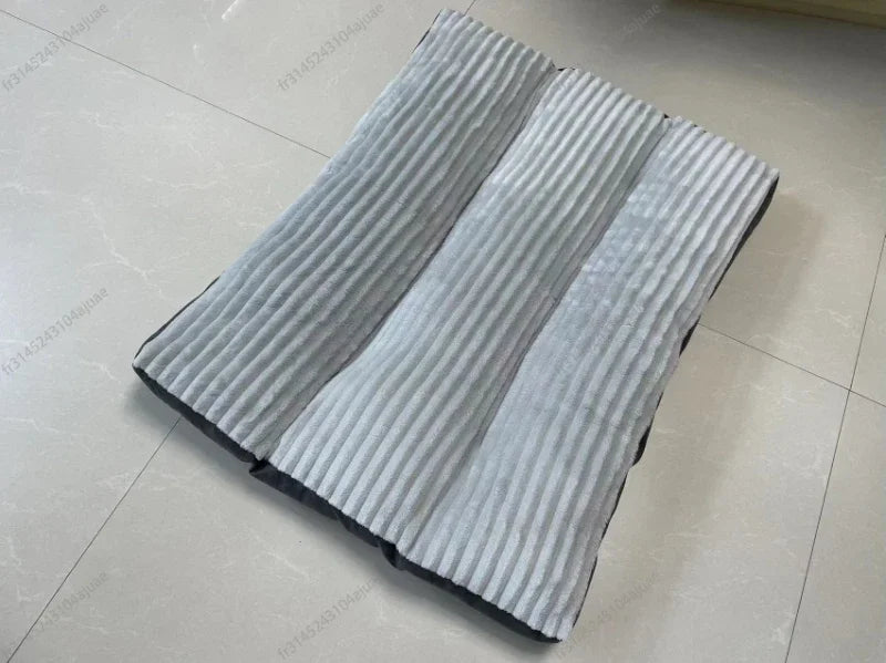 Alfombrilla de Corderoy para Perros – Cama de Peluche Lavable y Desmontable para Mascotas