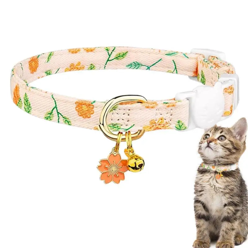 Collar de seguridad con bonito colgante de flores, ajustable, para niños pequeños y gatos, para exteriores