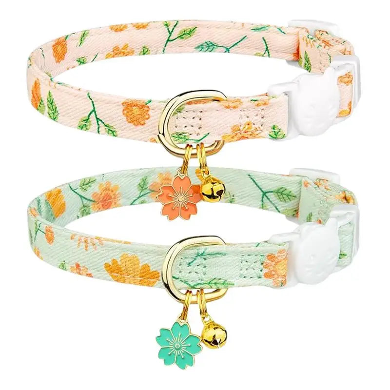 Collar de seguridad con bonito colgante de flores, ajustable, para niños pequeños y gatos, para exteriores